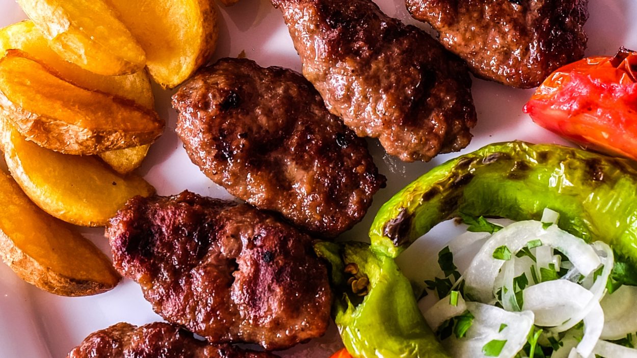 GRILLED MEAT BALLS